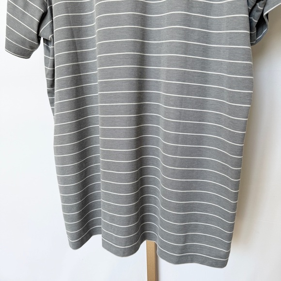 Travis Mathew Men's XL Gray Striped Polo Shirt Short Sleeve Casual Golf Summer - Picture 9 of 12